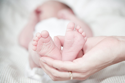 Newborn photography tips