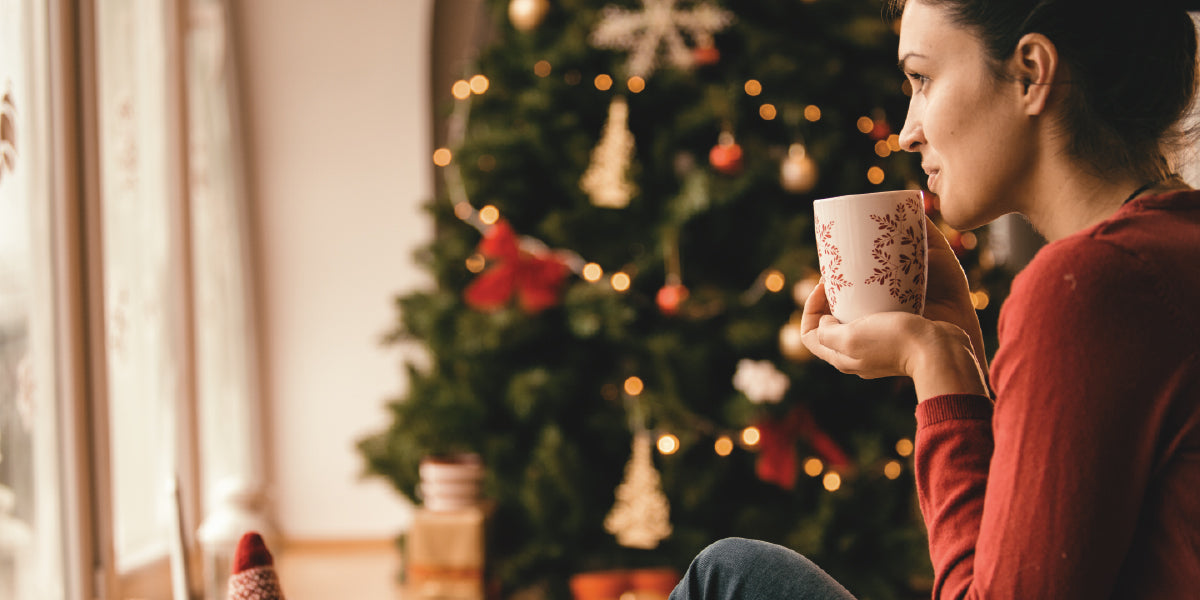 woman-sipping-tea-christmas