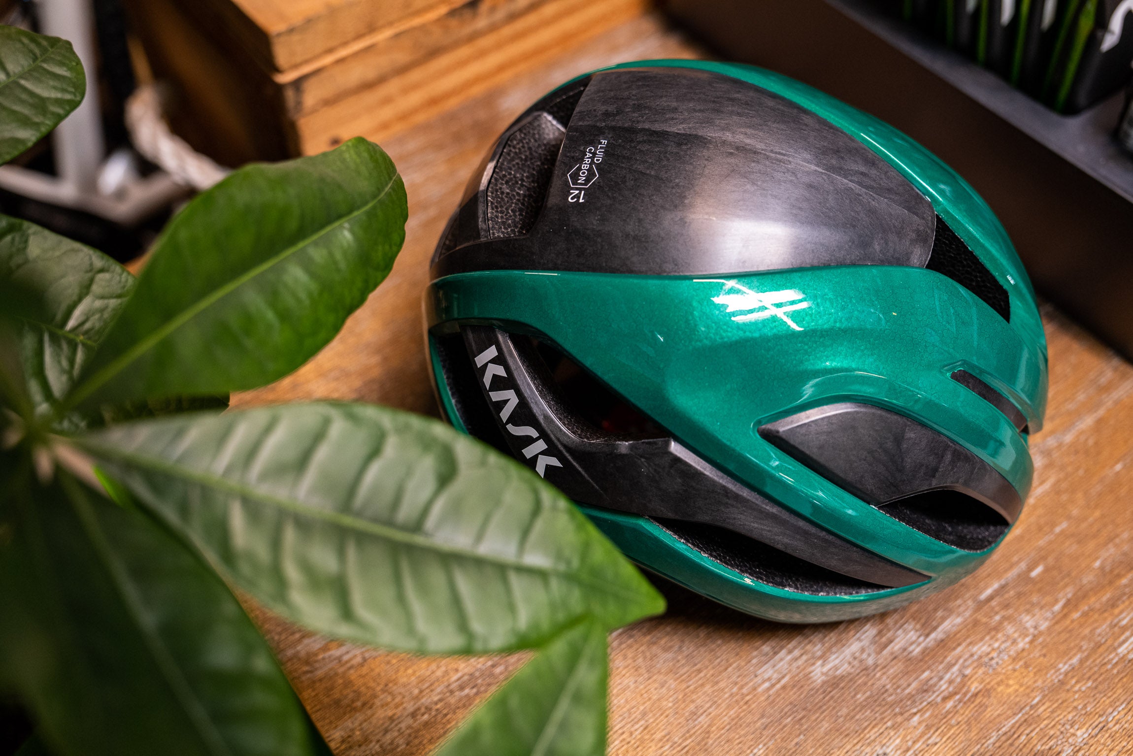 New Kask Elemento helmet uses 3D printing and carbon fibre