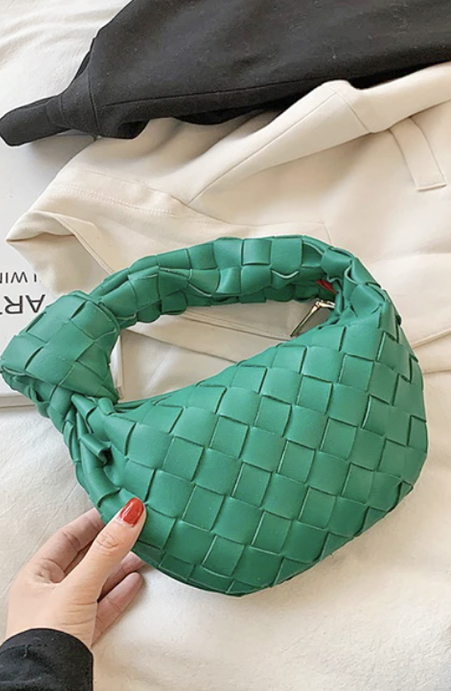 Amia Purse in Kelly Green