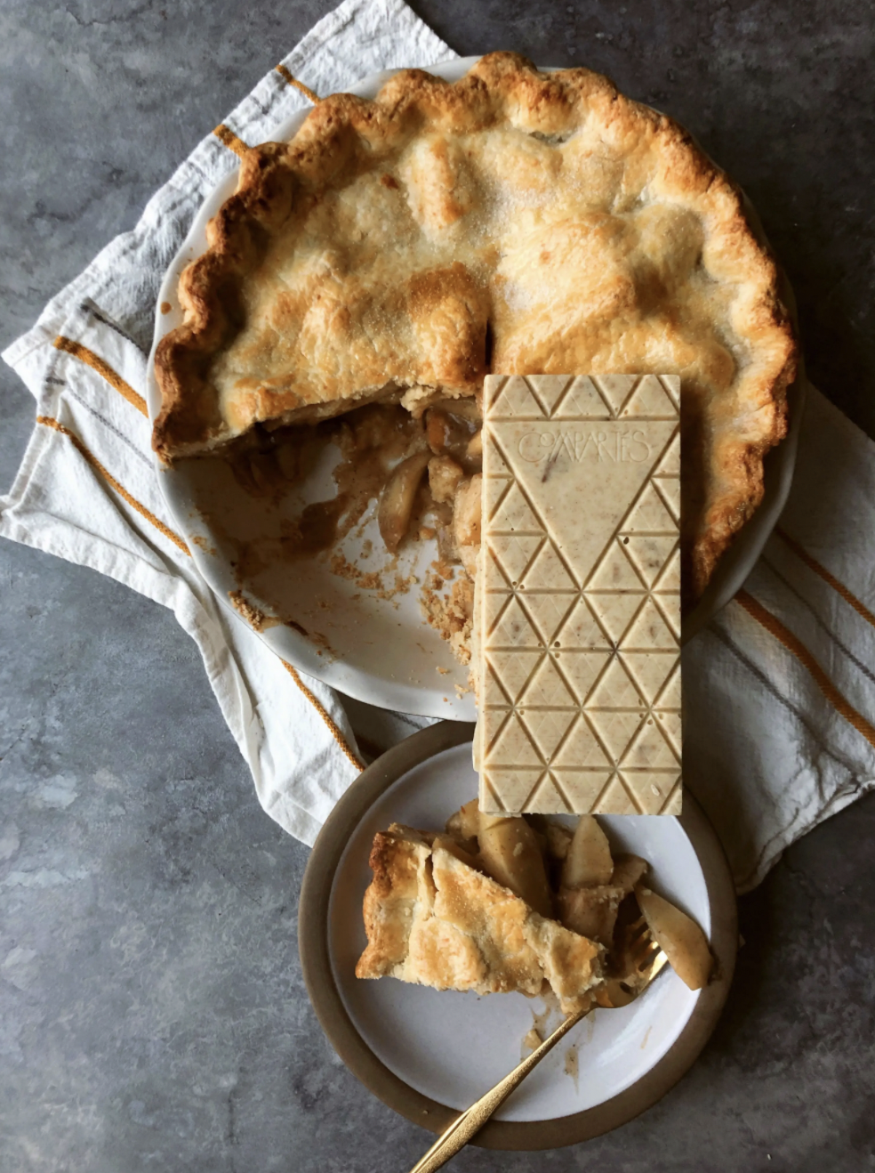 Apple Pie Gourmet Chocolate Bar