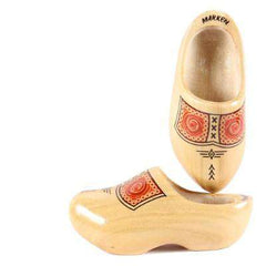 traditional dutch shoes