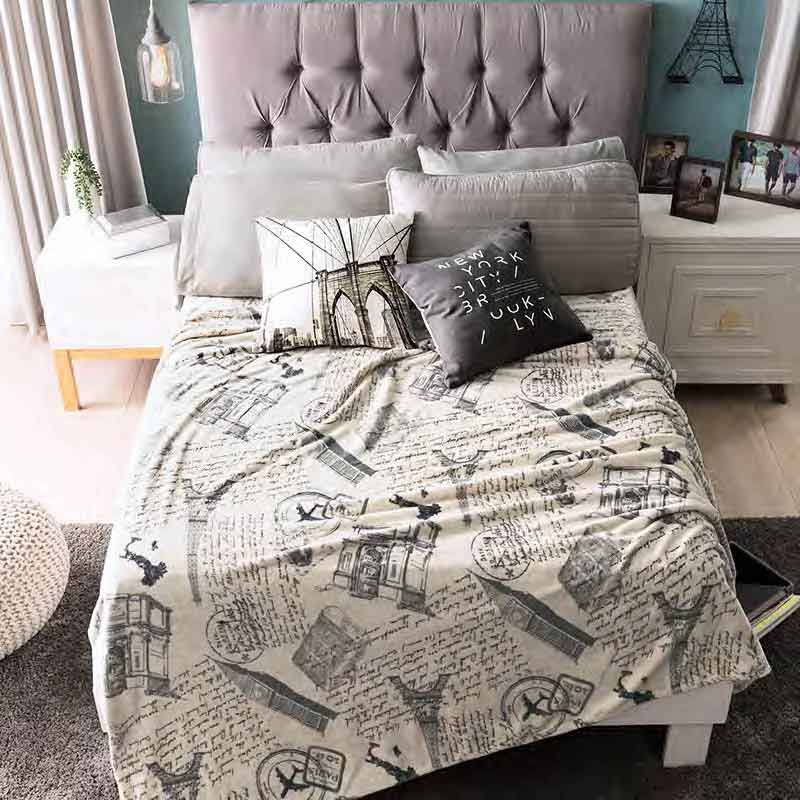 Fleece blanket "Europe" Guarantee* – Vianney Home Decor