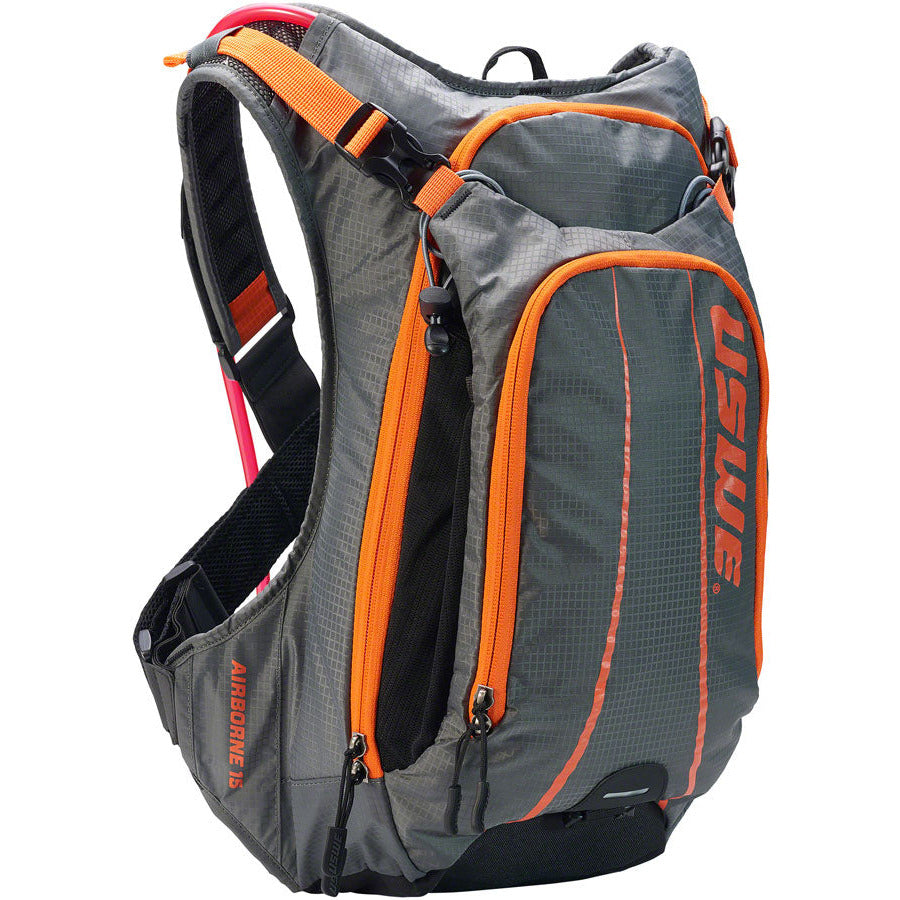 uswe-airborne-15-hydration-pack-grey-orange