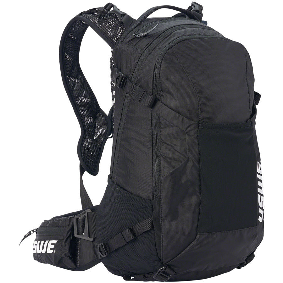 uswe-shred-16-hydration-pack-carbon-black