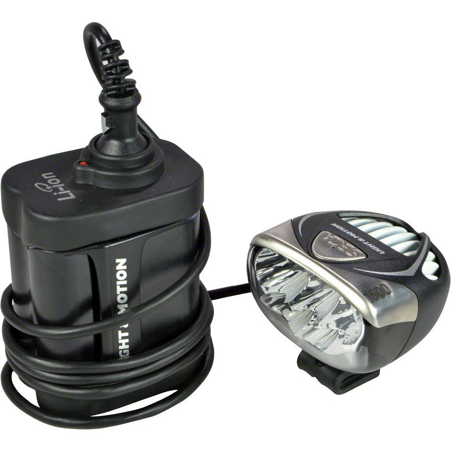 light-and-motion-seca-1500-rechargeable-headlight