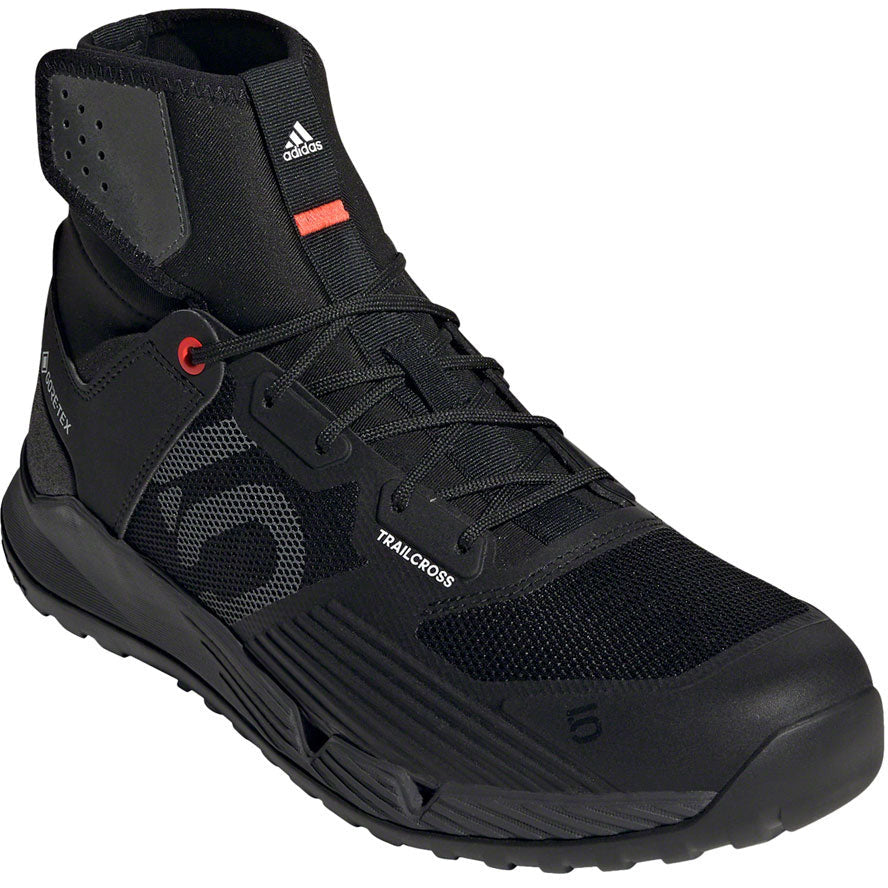 five-ten-trailcross-gtx-flat-shoes-mens-core-black-dgh-solid-gray-ftwr-white-9