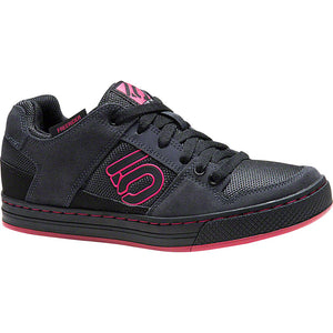 five-ten-womens-freerider-flat-pedal-shoe-black-berry-9