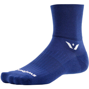 swiftwick-unisex-aspire-four-socks-13