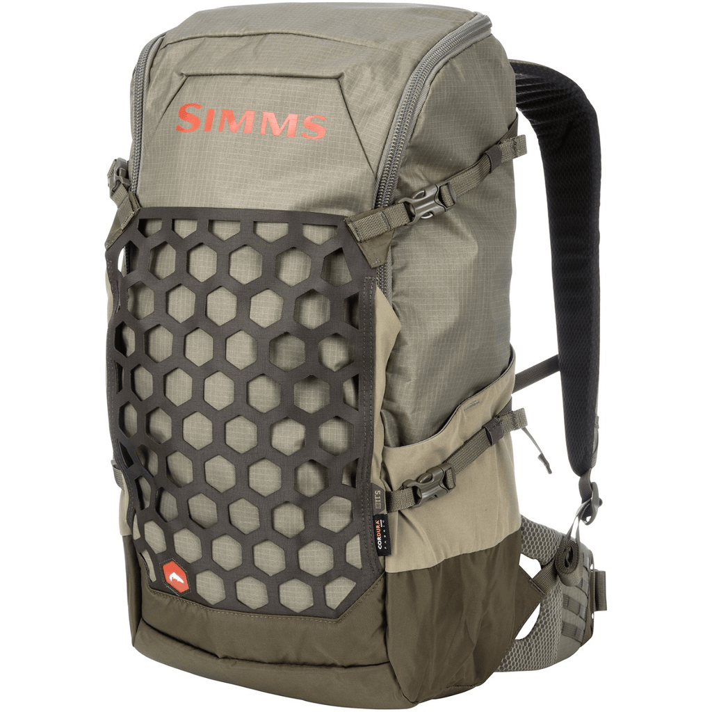 simms-flyweight-fishing-backpack