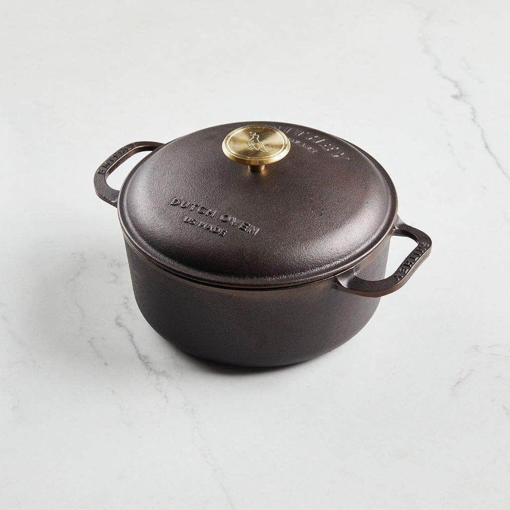 https://cdn.shopify.com/s/files/1/1236/0188/products/smithey-ironware-smithey-3-5-qt-dutch-oven-cast-iron-cookware-31195848605869_1024x1024.jpg?v=1640141348