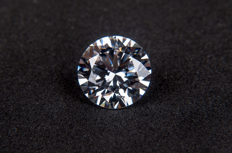 beautiful-diamond-studs