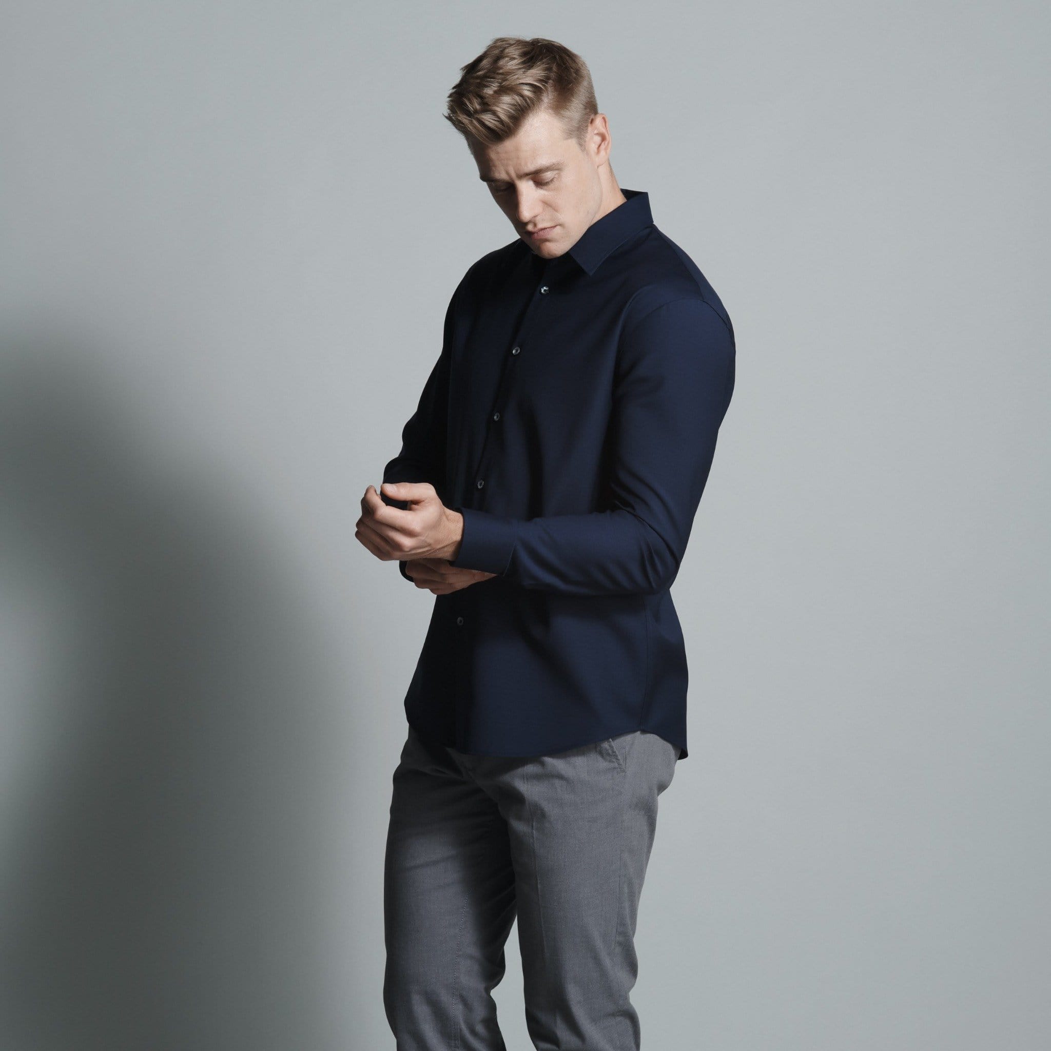 100% Merino Wool No-Pocket Dress Shirt | Lightweight |