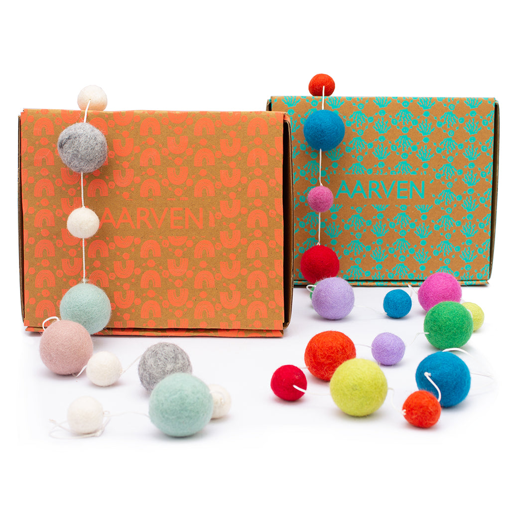 felt pom pom garland packaging