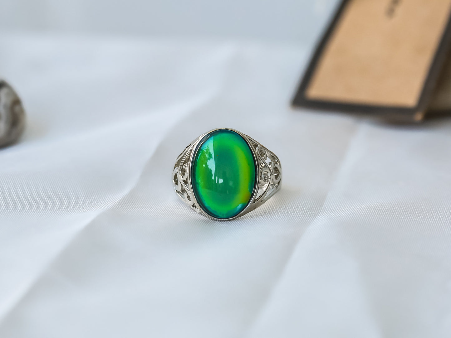 Limited Edition Oval Stone Mood Ring | Mitpaw