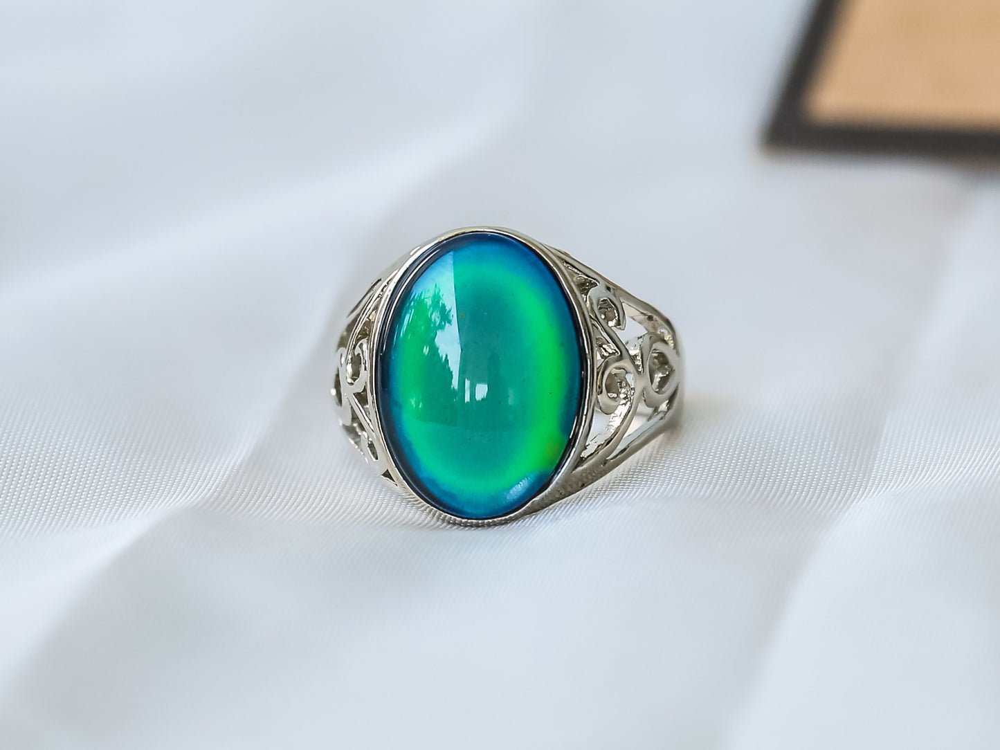 Limited Edition Oval Stone Mood Ring | Mitpaw