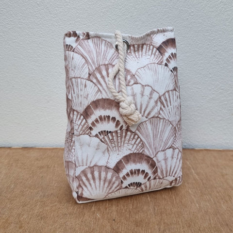 Shell Design Fabric Door Stop