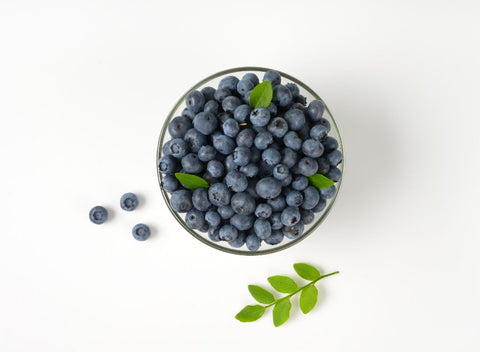 A Bowl Of Blueberries - 5 Foods That Are Good For Your Nails 