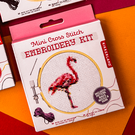 Kikkerland - Emergency Sewing Kit  Gwartzman's – Gwartzman's Art Supplies
