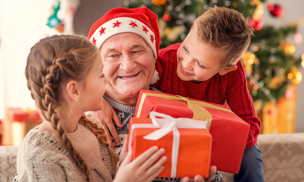 5 Tips for Giftgiving with Extended Family Babywise.life