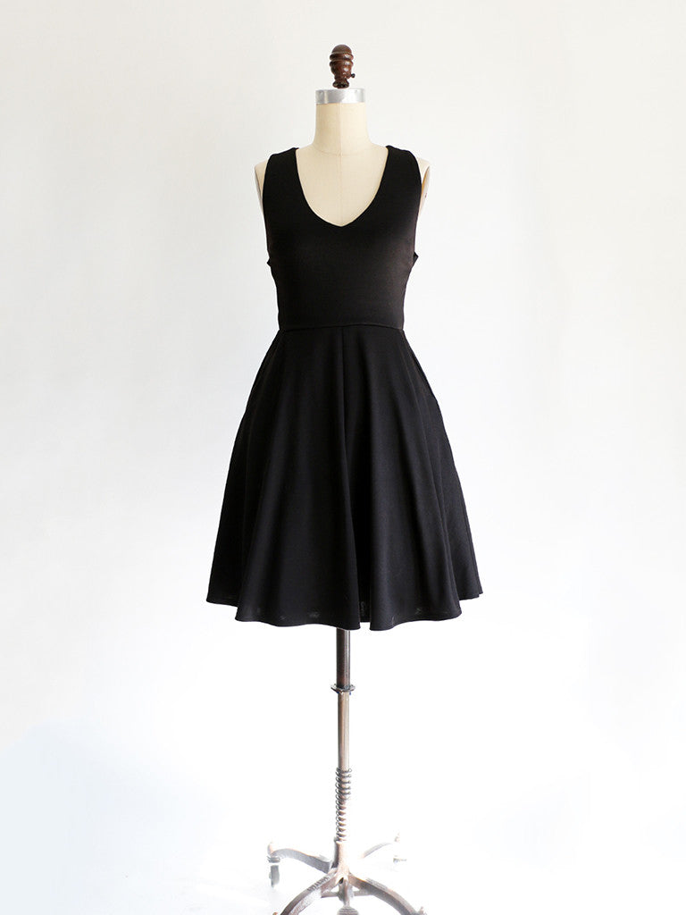 Apricity | SOLSTICE Dress in Black | Apricity