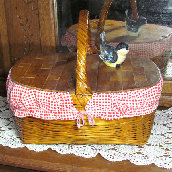 Vintage Picnic Basket with Red Gingham Liner – Attic and Barn Treasures