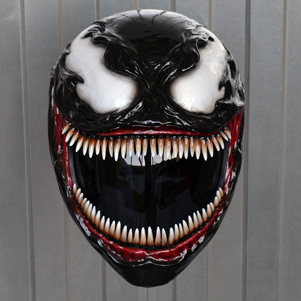 Custom Venom Motorcycle Helmet - DOT Approved - Chopper ...