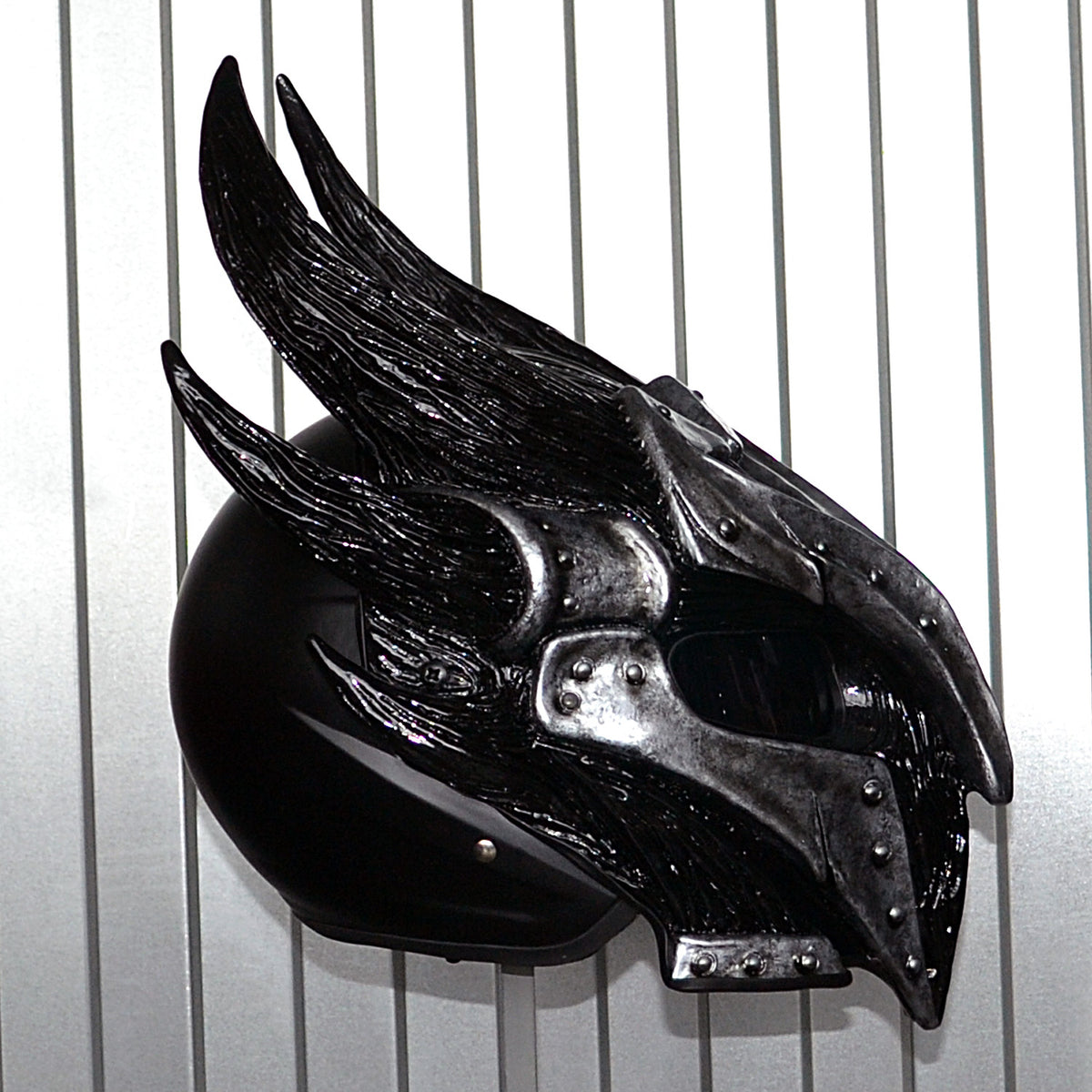 Custom Skyrim Motorcycle Helmet - DOT Approved – Chopper Helmets