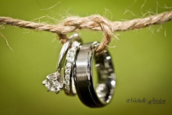 engagement ring photography ideas