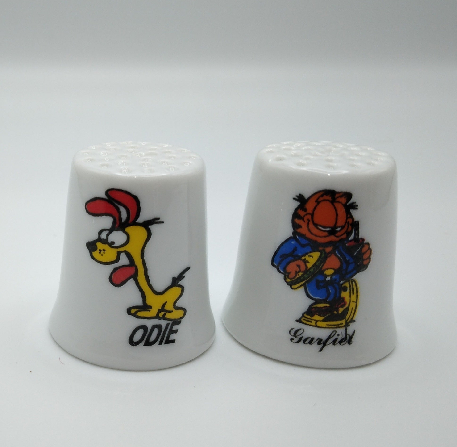 Garfield & Odie Thimbles