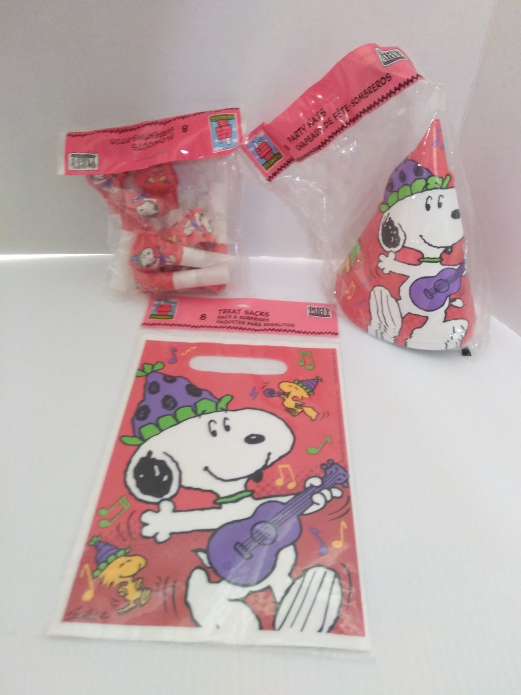 Vintage Peanuts Snoopy Woodstock Jazzin Birthday Party Supplies We Got Character