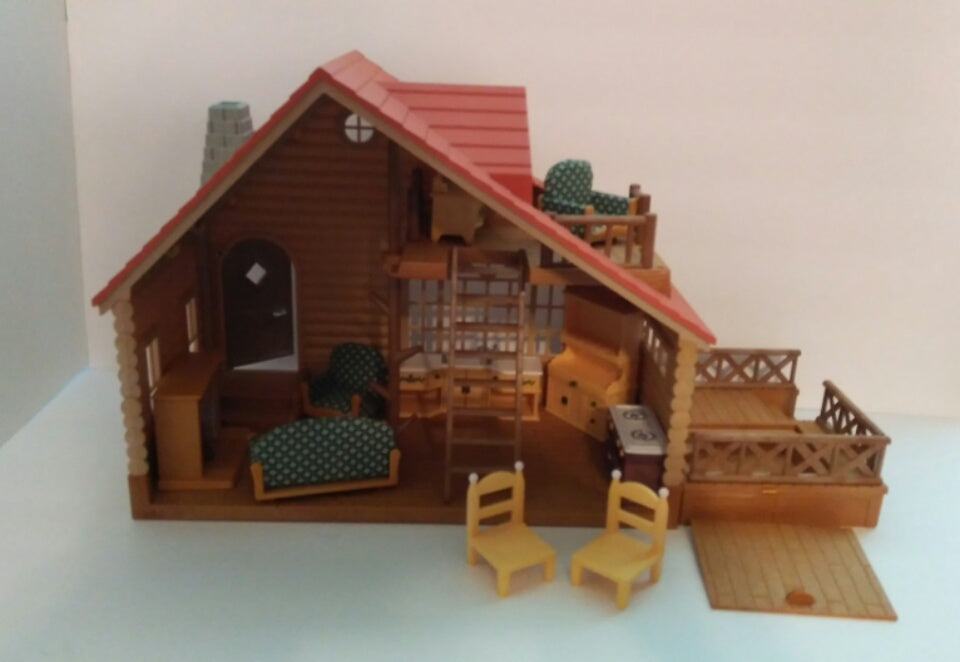Epoch Calico Critters Log Cabin House Furniture We Got Character