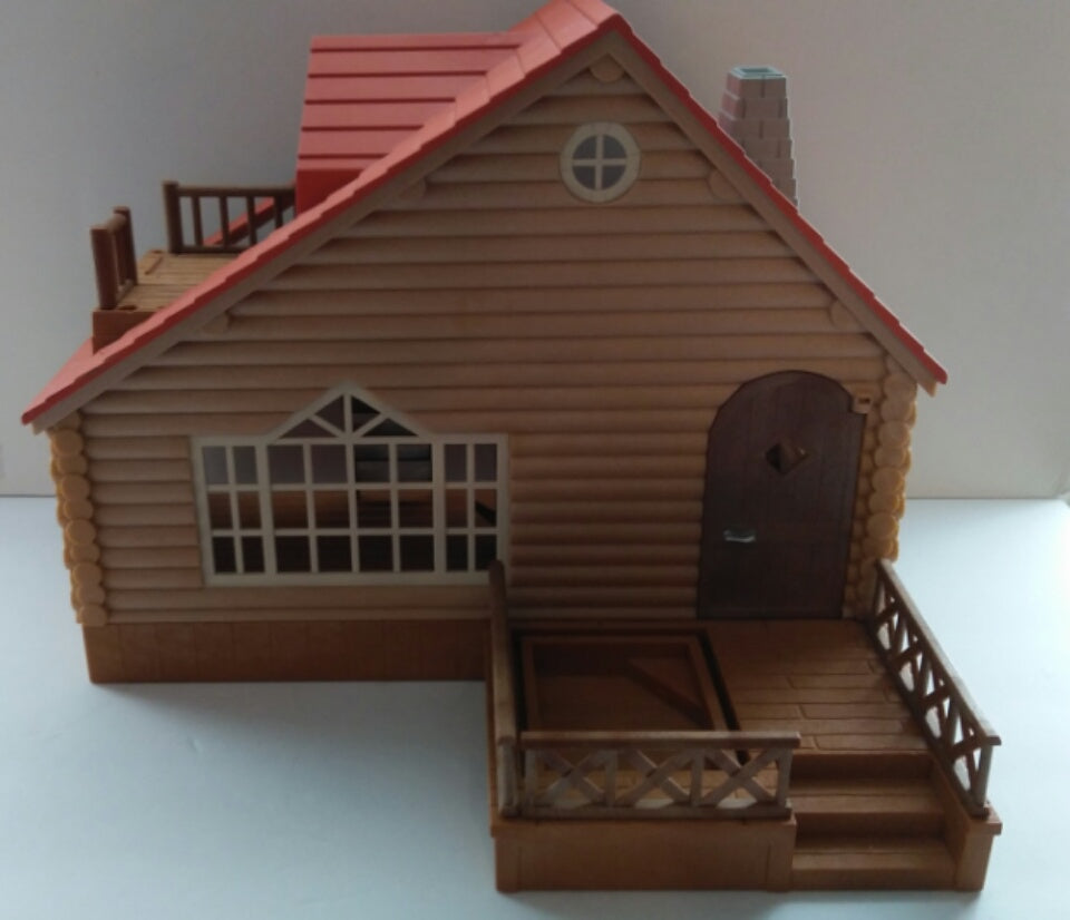 Epoch Calico Critters Log Cabin House | We Got Character