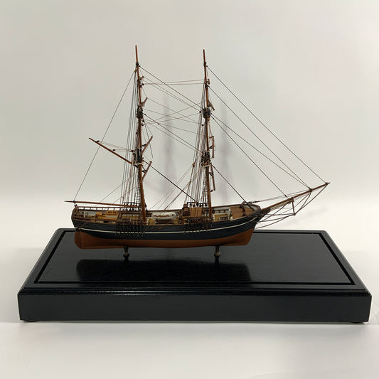 Cased Diorama  Nantucket Lightship – Lannan Gallery