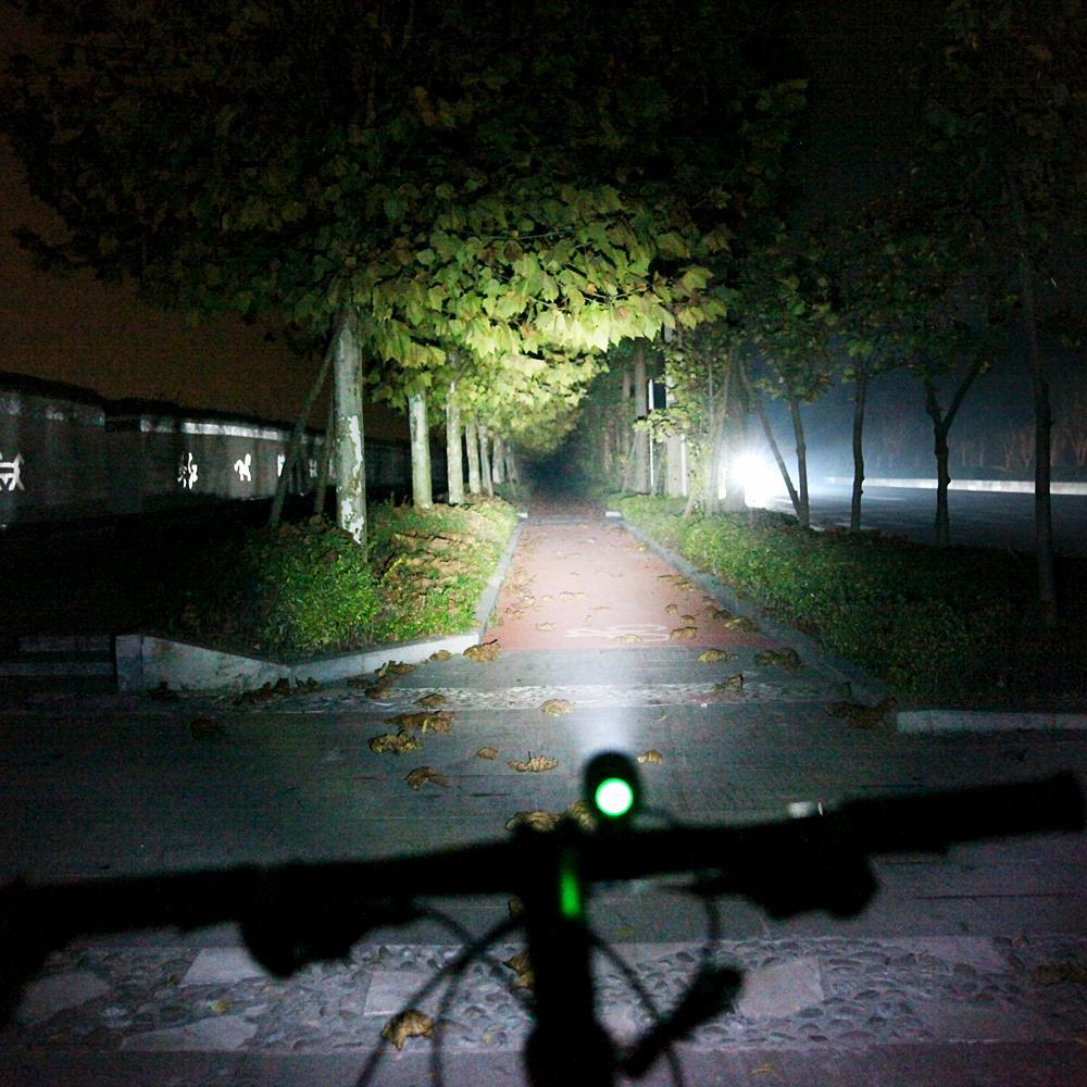 tema bádminton completar Light - Waterproof Super Bright 1,200 Lumens LED Bicycle Front Lamp (p –  LightningStore