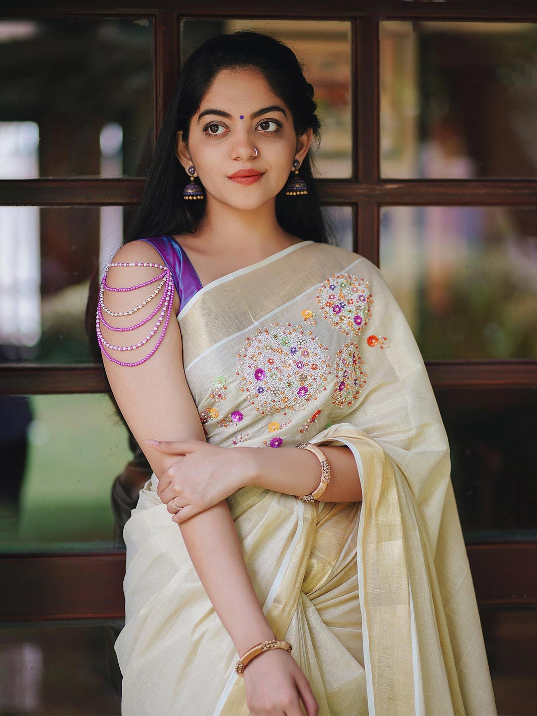 Mother Of Pearl Kerala Saree – Vedhika Fashion Studio