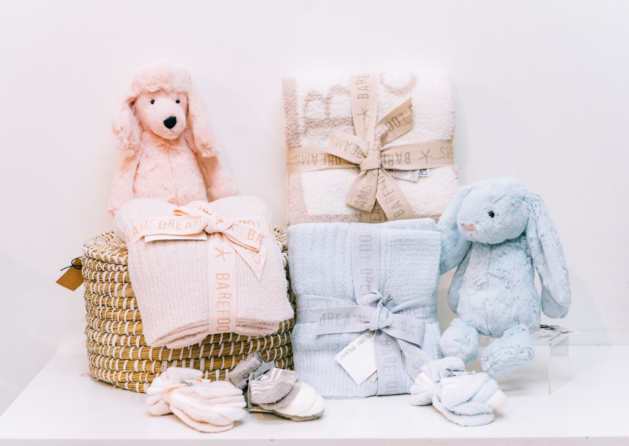 Barefoot Dreams - Shopping Online in Baby Square