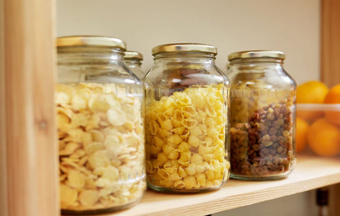 7 Healthy staples foods to keep in your pantry 