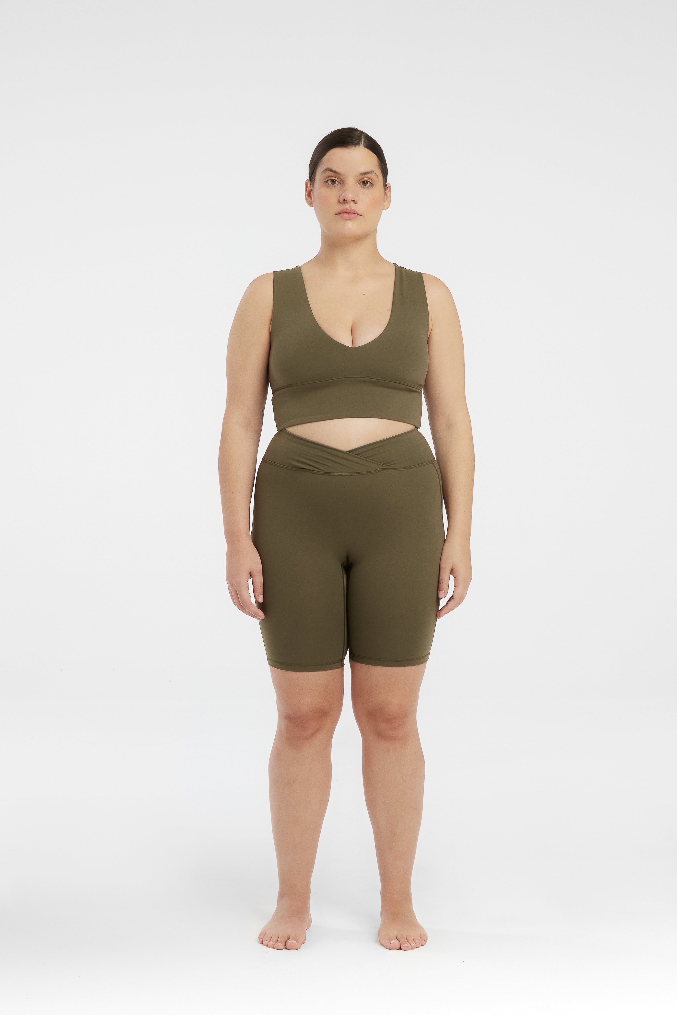 Sculpt Stretch High Rise V Cut Bike Shorts - Army