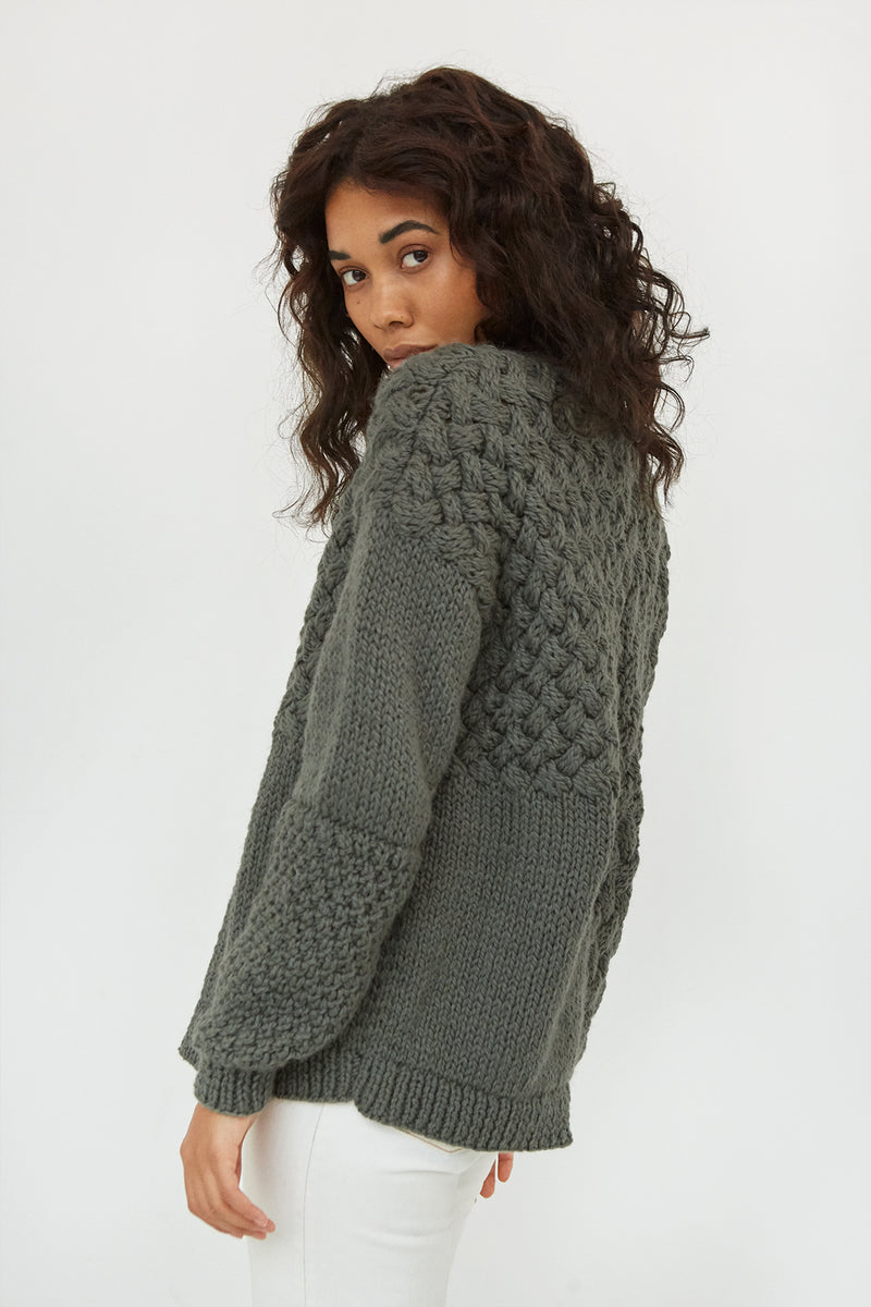 Heartbreaker Sweater – The Knotty Ones