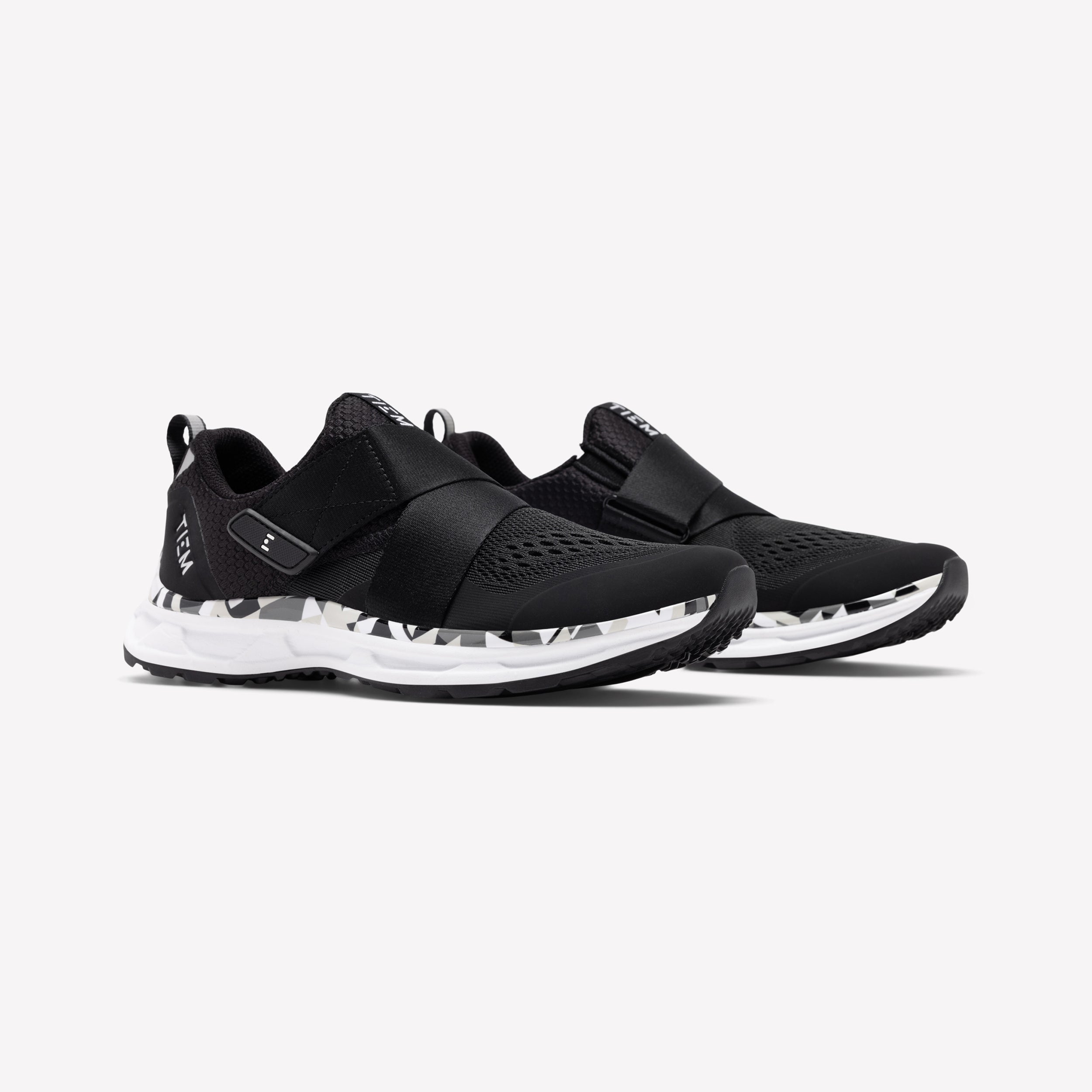 (Re-Cycle) Slipstream - Black Geometric