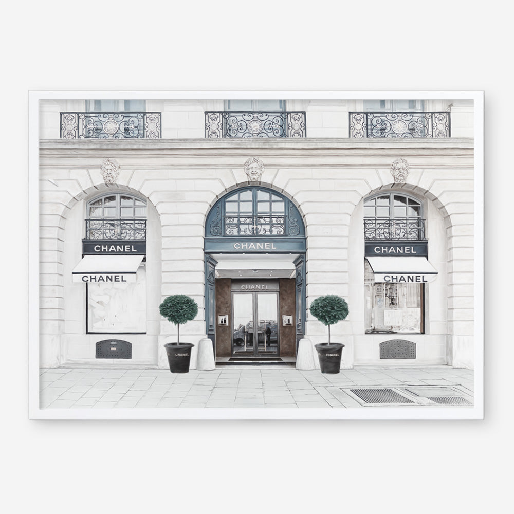 Chanel has opened a New Boutique at 19 Rue CambonFashionela