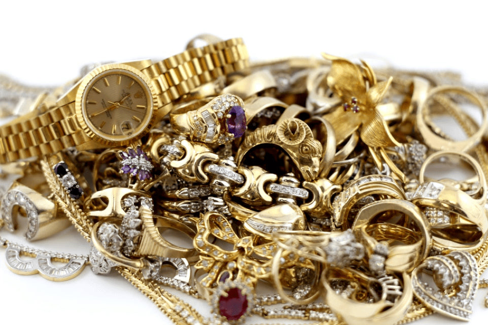Learn How to Tell How Much Your Antique Timepieces Are Worth - Muzeum Gold  and Silver