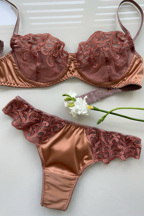 Shop Premium Naomi silk Red Lingerie Set Online – Angie's Showroom