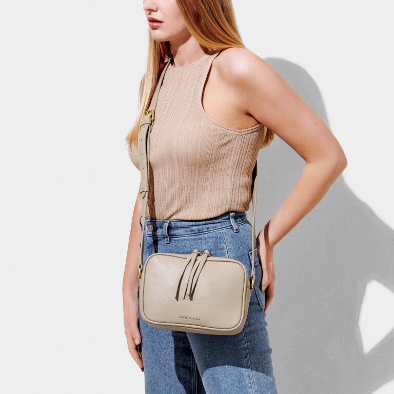 Zana Crossbody Bag  Olive – Tickled Pink Boutique Mitchell