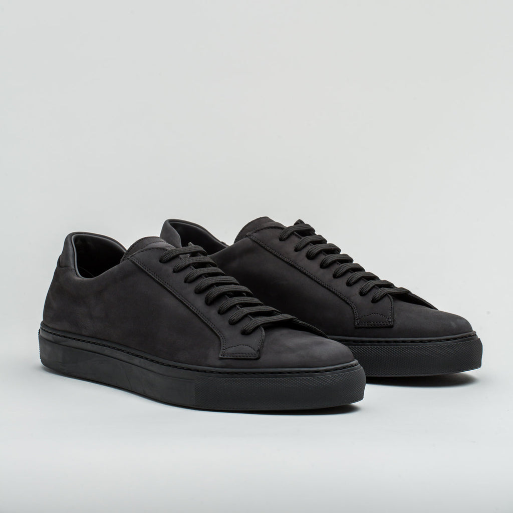 black plain sneakers