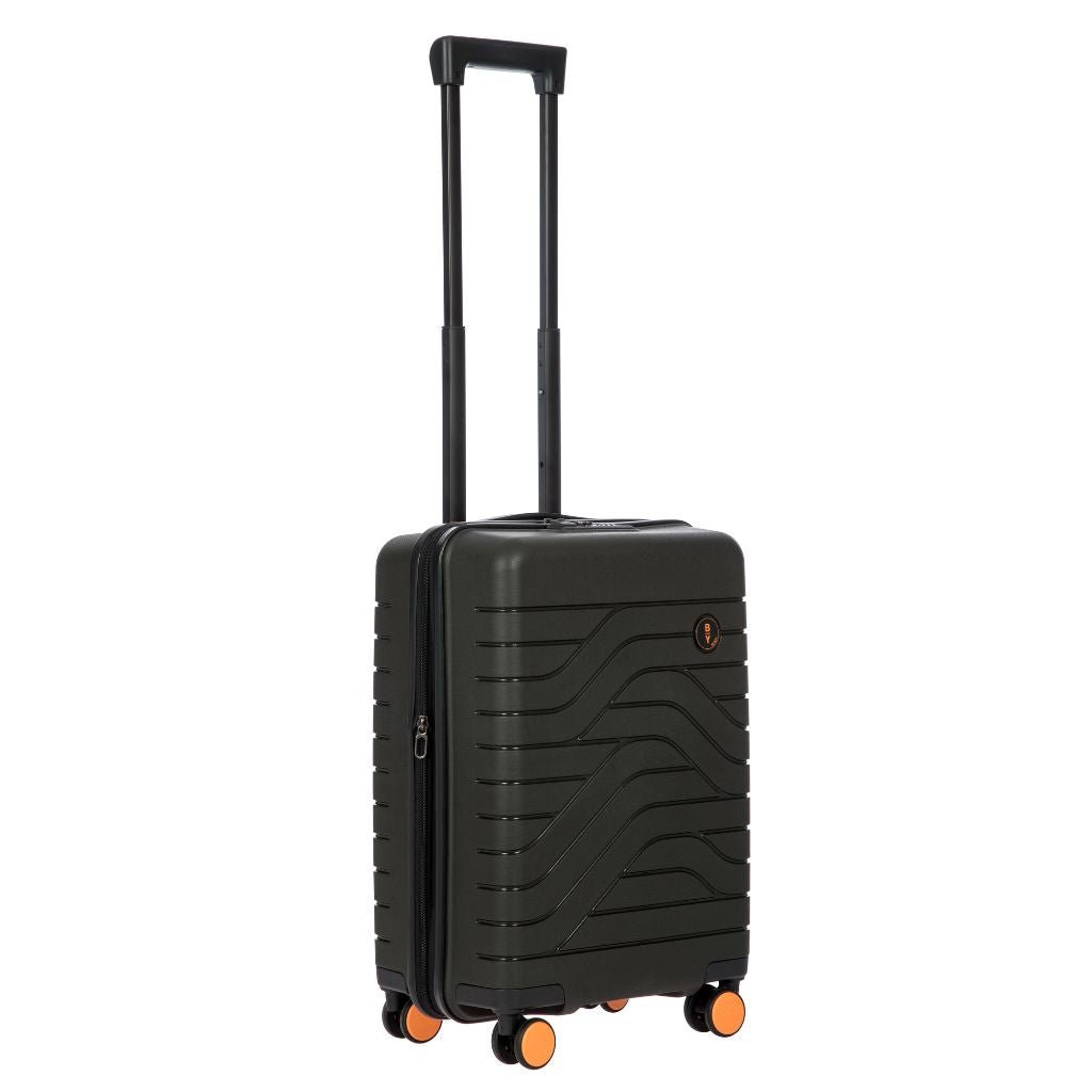 22 inch carry on luggage