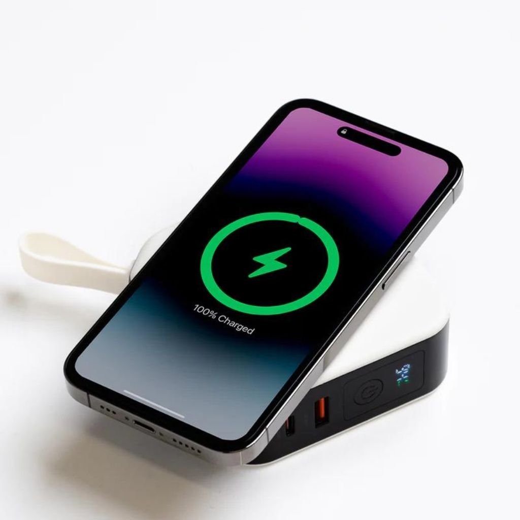 snap wireless universal travel charger