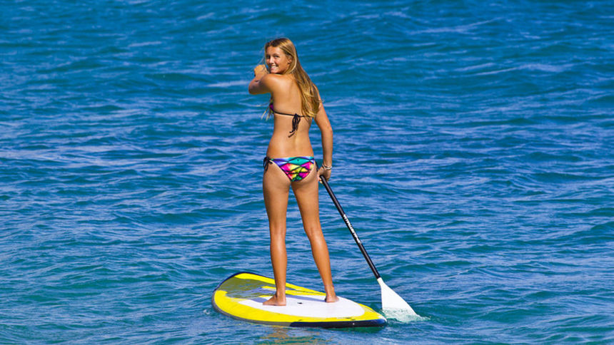 Paddle surf