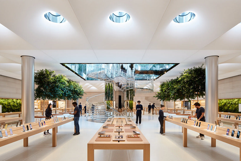 Not All Apple Stores Are the Same – Let Me Show You – Visual Merchandising  and Store Design